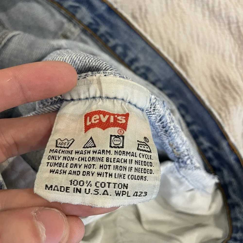 Vtg Levis 501 Jeans Mens 32x34 (fit 30x32) Made in USA 90s Distressed Thrashed